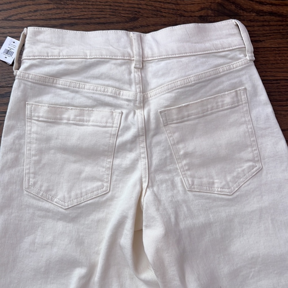 Banana Republic high rise jean. - Picture 8 of 10